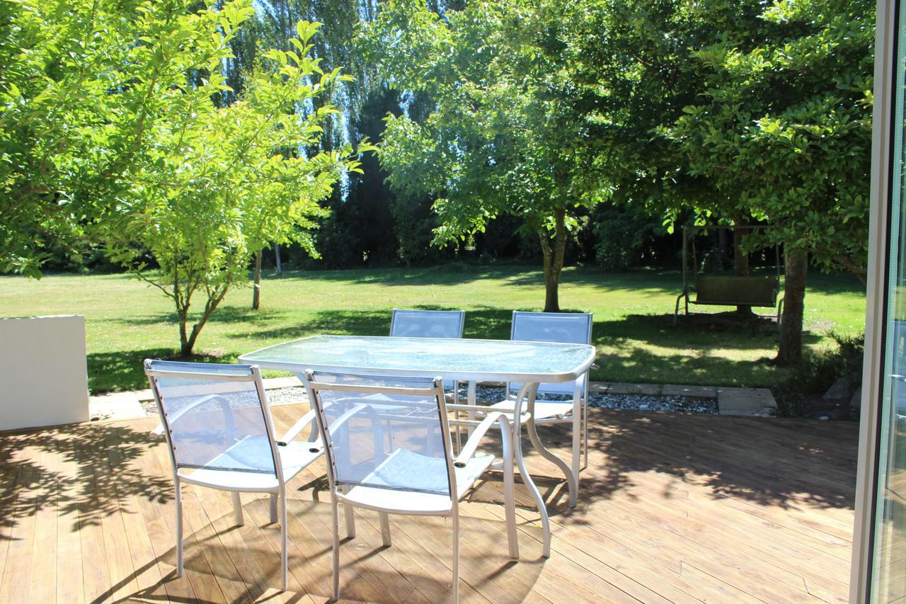 Shamrock Garden B&B Airport Κράισττσερτς Εξωτερικό φωτογραφία