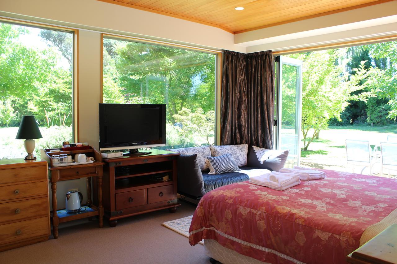 Shamrock Garden B&B Airport Κράισττσερτς Εξωτερικό φωτογραφία