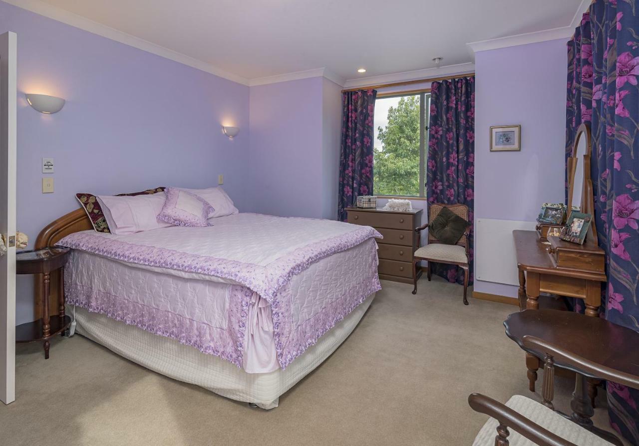 Shamrock Garden B&B Airport Κράισττσερτς Εξωτερικό φωτογραφία